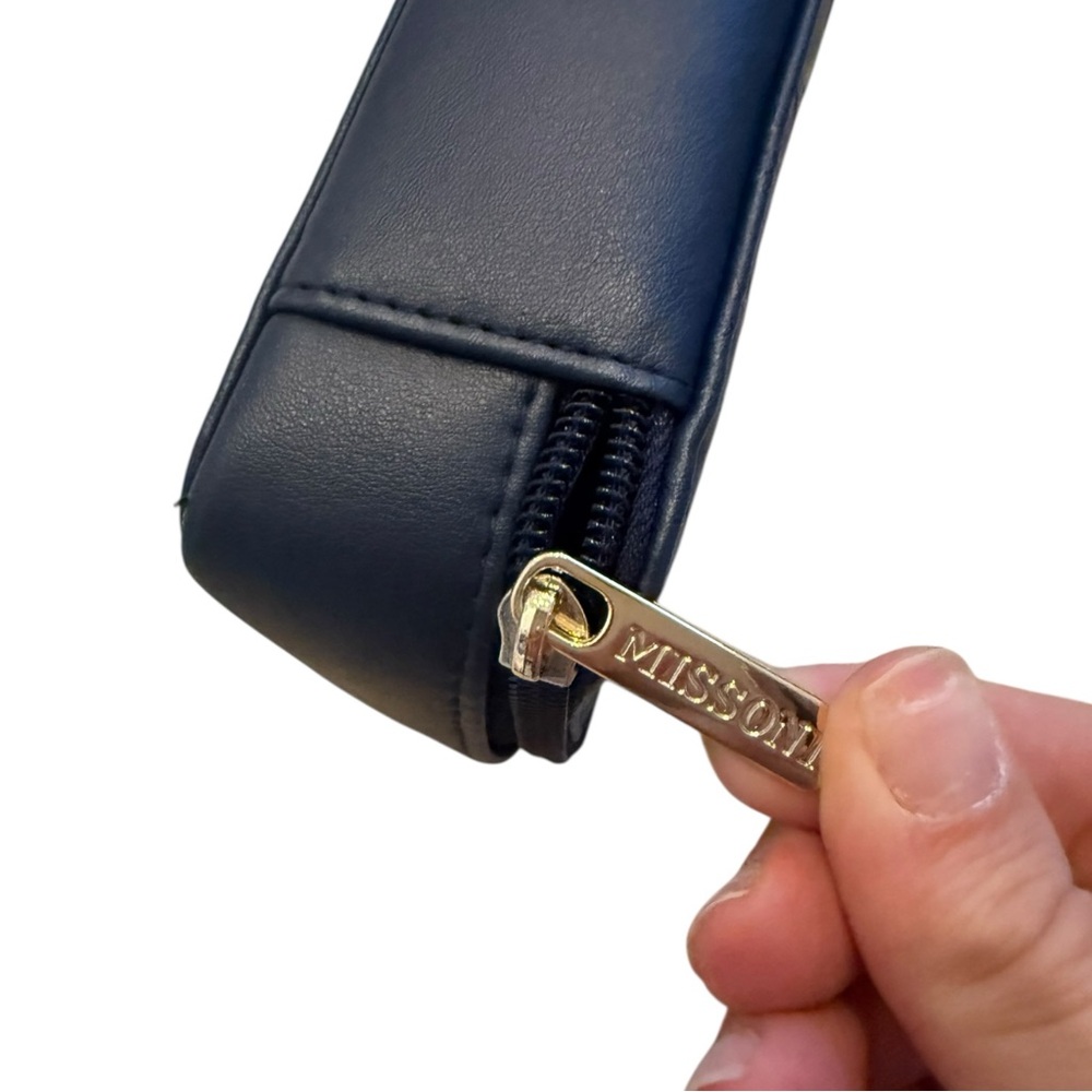 NWOT Missoni ziparound cosmetic toiletry case delta business limited ed - Picture 5 of 7